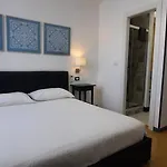 Centre 2* Palermo