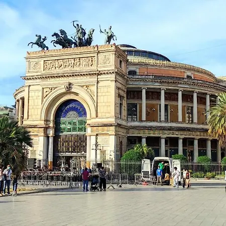 מלון Centre